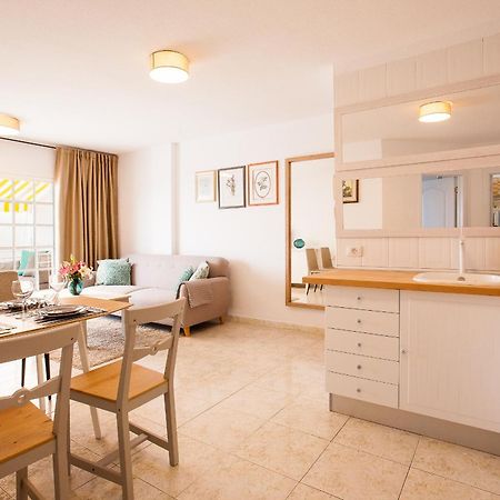 Apartment Laura Playa La Arena Puerto de Santiago  Εξωτερικό φωτογραφία