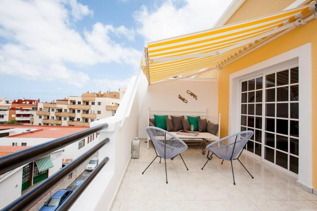 Apartment Laura Playa La Arena Puerto de Santiago  Εξωτερικό φωτογραφία