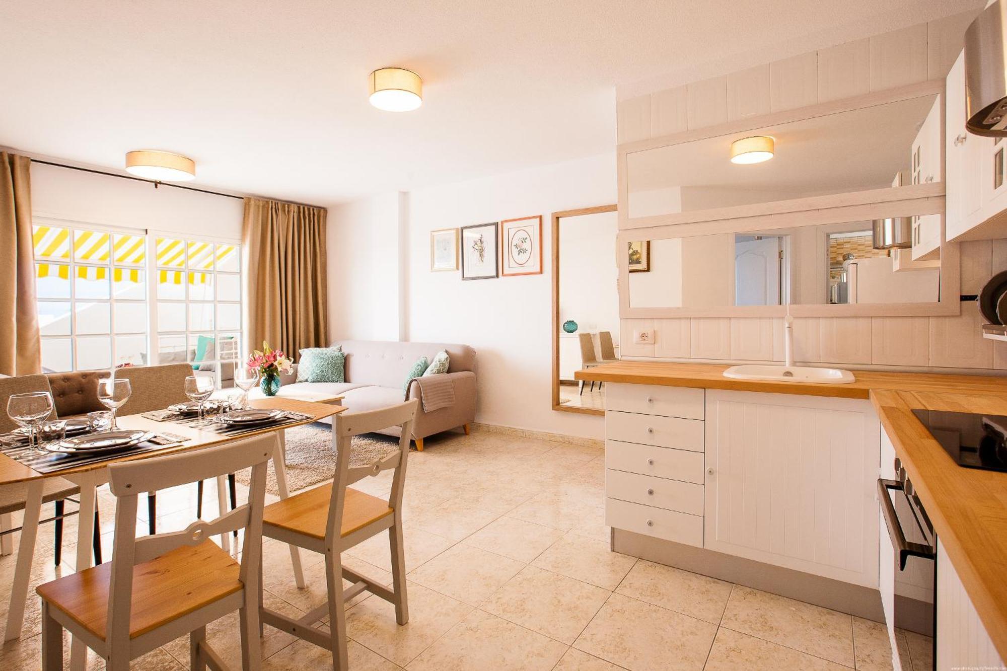 Apartment Laura Playa La Arena Puerto de Santiago  Εξωτερικό φωτογραφία